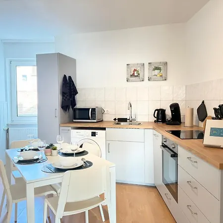 Ge-altstadt 01-3 I Monteurwohnung Duo I Wlan, Bettwaesche & Handtuecher, Parkplatz I Cosyhomes24 *
