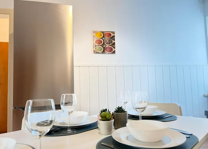 Cosyhomes24 - Centrally With Parking Space - Ge09c